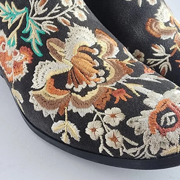 Johnny Was Women's Gray Floral Leather Embroidered Sammi West Boots 9 EUR 39